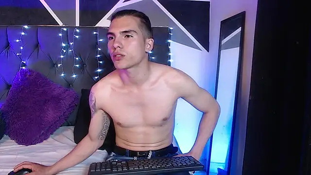  Tattoo Couple online show from January 12, 12:28 am