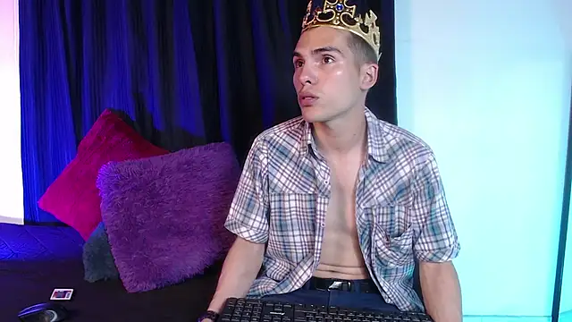  Tattoo Couple online show from January 17, 9:17 pm