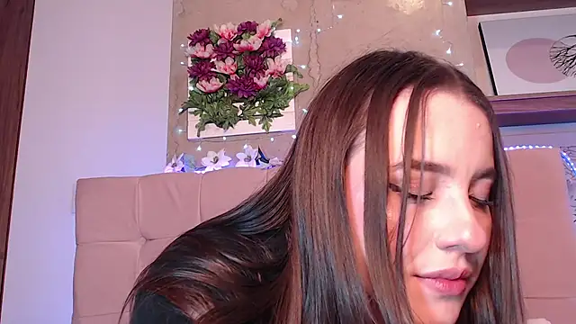 Linaa morris online show from December 10, 7:47 am