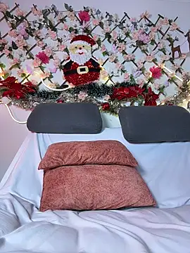 Linaa morris online show from December 19, 9:27 am