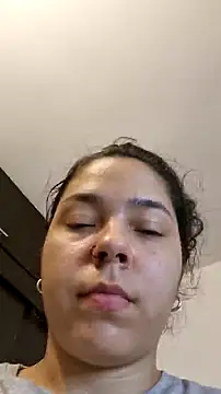 daarklover online show from February 3, 8:46 pm