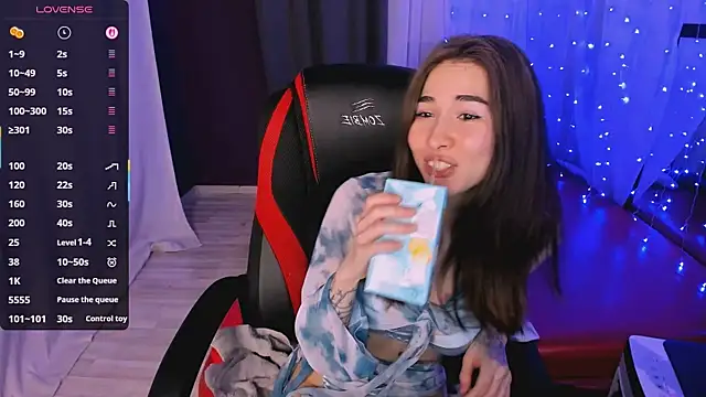 ashleyro1 online show from February 18, 1:18 pm