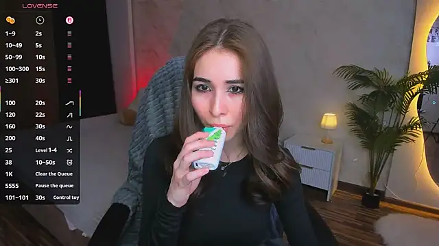 ashleyro1 online show from March 1, 1:24 pm