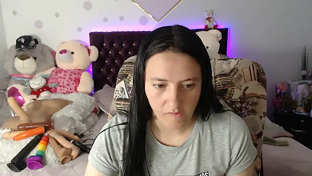 Lorenahot 06 online show from September 16, 4:19 pm