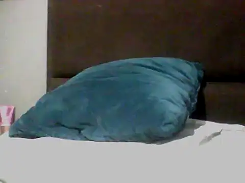 Skater29xx2 online show from December 7, 11:45 pm