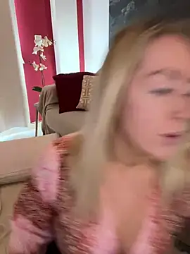 Snapshot of ChristyAdair chatting on December 9, 3:22 pm ChristyAdair online show from December 9, 3:22 pm