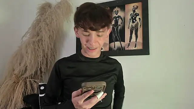 Tomy Rox online show from February 6, 11:04 pm