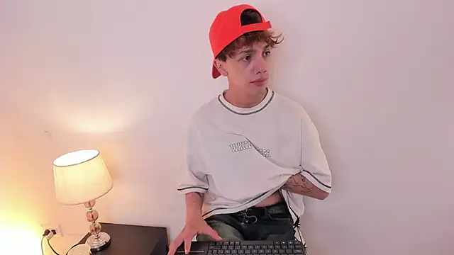 Tomy Rox online show from September 8, 7:13 pm