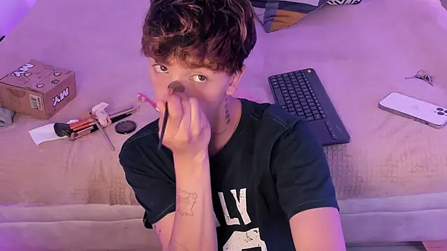 Tomy Rox online show from September 30, 8:47 pm