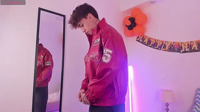 Tomy Rox online show from October 16, 8:32 pm