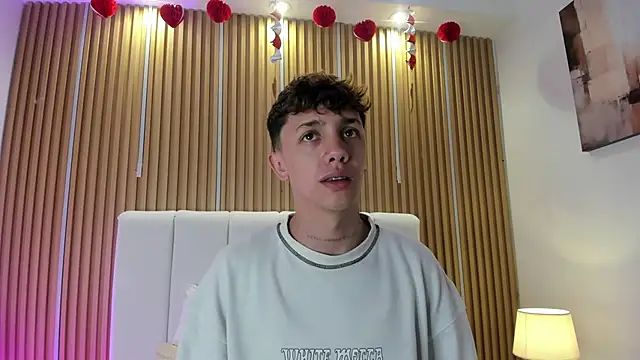 Tomy Rox online show from March 1, 8:11 pm