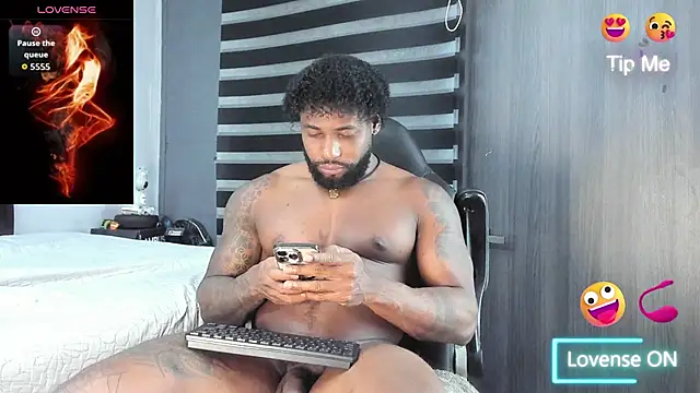 Dancelwashington online show from December 16, 8:03 pm