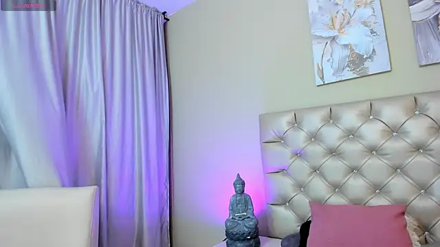 sophiia grey 1 online show from February 19, 11:36 pm