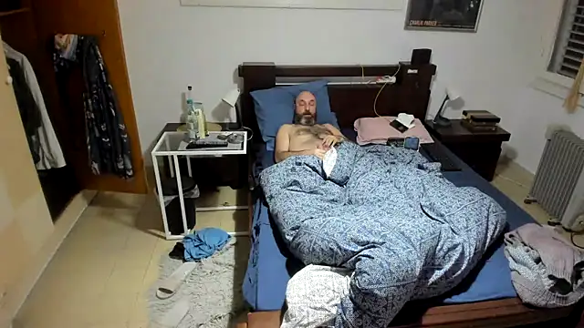 Snapshot of CTPuIITu3 chatting on February 7, 3:55 am CTPuIITu3 online show from February 7, 3:55 am