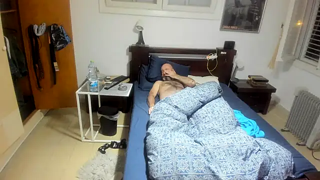 Snapshot of CTPuIITu3 chatting on February 28, 3:26 am CTPuIITu3 online show from February 28, 3:26 am