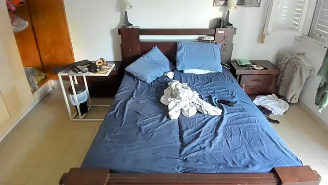 Snapshot of CTPuIITu3 chatting on September 27, 5:23 am CTPuIITu3 online show from September 27, 5:23 am