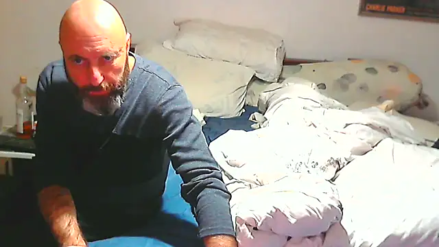 Snapshot of CTPuIITu3 chatting on February 5, 9:30 pm CTPuIITu3 online show from February 5, 9:30 pm