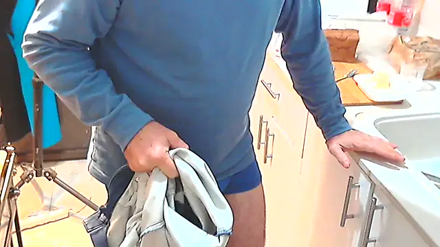 Snapshot of CTPuIITu3 chatting on March 25, 6:47 pm CTPuIITu3 online show from March 25, 6:47 pm