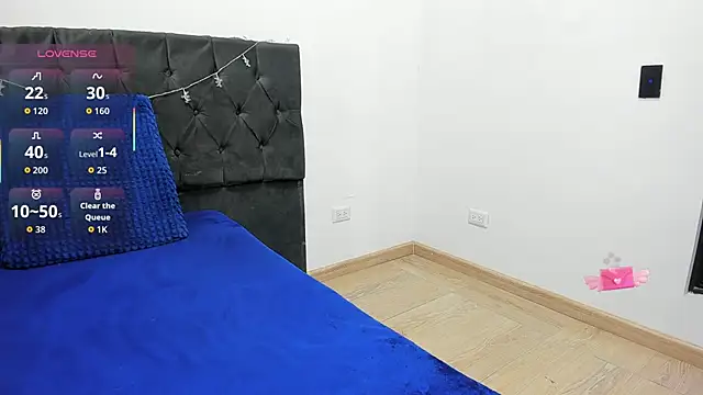 bonnyy26 online show from December 16, 9:14 am