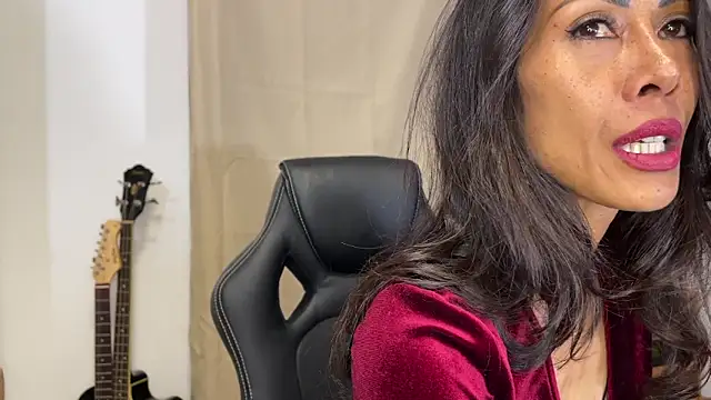 TheWildMiu online show from February 24, 8:36 pm