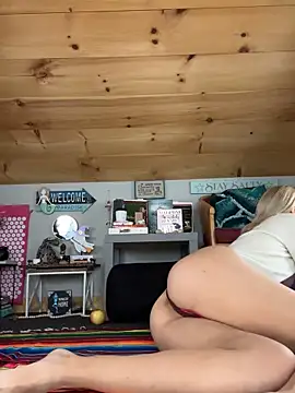 DanaeJustine online show from September 23, 8:12 pm