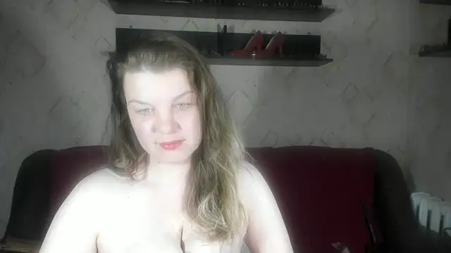 DarkIlona online show from November 18, 4:28 am