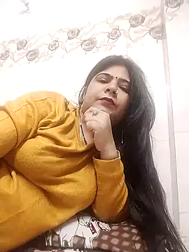 Husnpari20 online show from February 7, 11:45 am