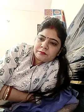 Husnpari20 online show from February 25, 4:00 am