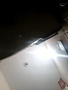 Husnpari20 online show from April 25, 8:06 am