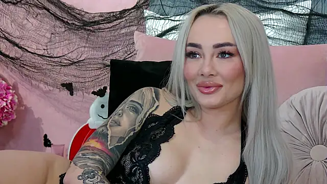 FrancescaMcGray online show from November 2, 9:11 am