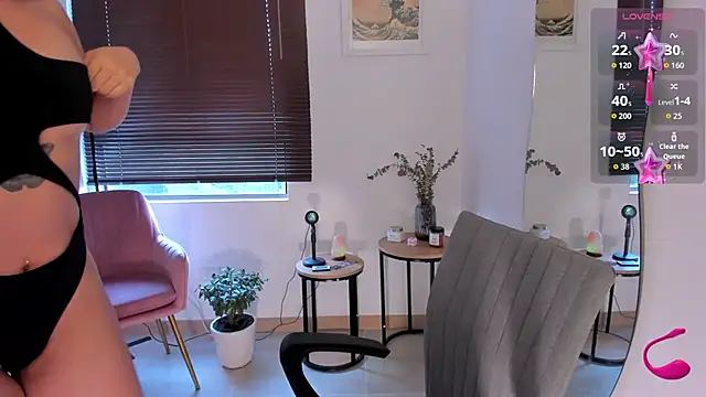 Snapshot of ameliegraham chatting on September 17, 7:48 pm ameliegraham online show from September 17, 7:48 pm