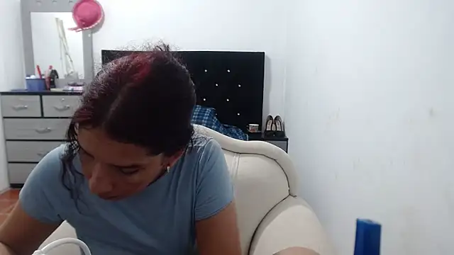 Ainhoa-hot online show from December 31, 6:57 pm