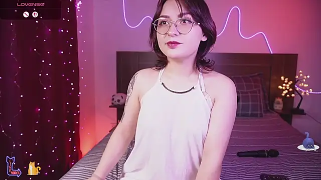 Ahri howl sweet online show from May 2, 8:58 pm