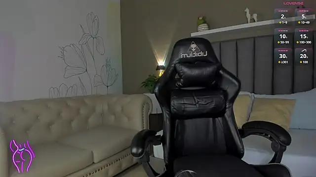 atenea jones online show from April 18, 12:31 pm