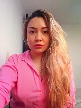 Lufer doll online show from January 15, 10:46 pm