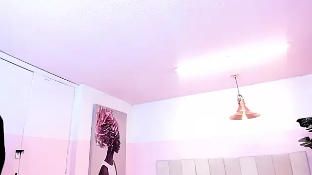 Snapshot of Red_lady chatting on January 14, 6:45 am Red lady online show from January 14, 6:45 am