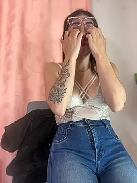 hannacruzsj online show from January 19, 4:33 pm