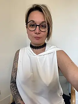 marinella07 online show from March 18, 12:14 pm