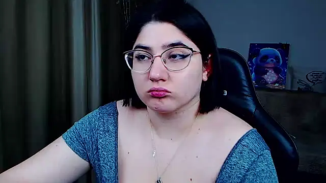 Crazy Bunya online show from December 14, 2:21 pm