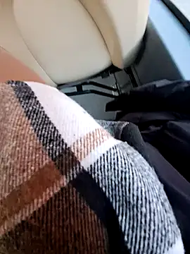 SexyErola27 online show from January 3, 2:08 pm