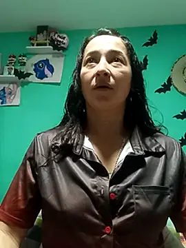 emilypoppy3 online show from February 19, 1:28 pm