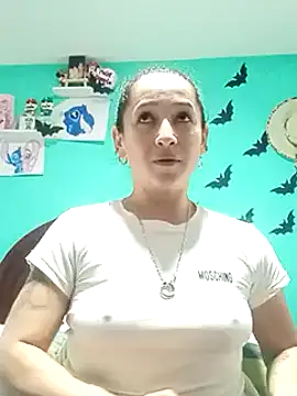 emilypoppy3 online show from February 27, 2:21 am