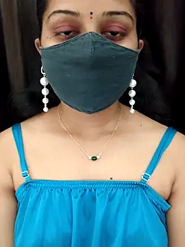 Angleannie online show from April 20, 7:15 pm