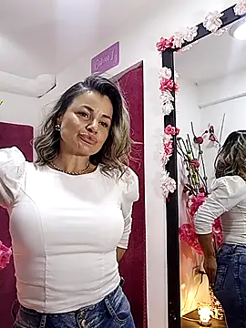 sweetfantasyy69 online show from July 12, 8:00 pm