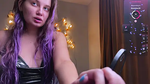 Snapshot of Femdom_Lola chatting on February 9, 2:07 pm Femdom Lola online show from February 9, 2:07 pm