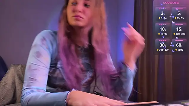 Snapshot of Femdom_Lola chatting on March 2, 6:30 pm Femdom Lola online show from March 2, 6:30 pm