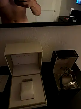 Snapshot of Guitccch chatting on September 20, 9:16 pm Guitccch online show from September 20, 9:16 pm