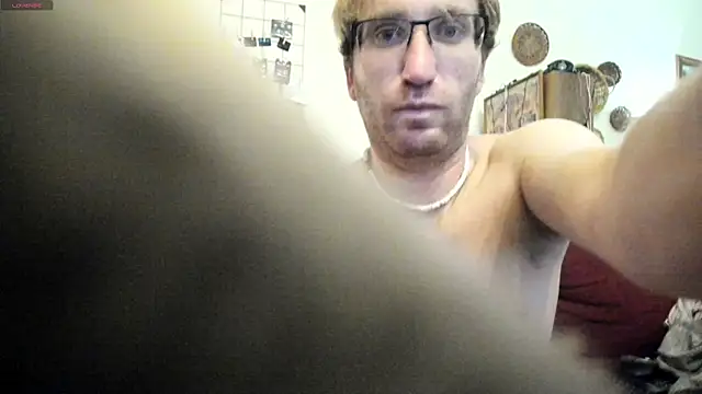 Snapshot of ryderswell123 chatting on September 29, 1:55 am ryderswell123 online show from September 29, 1:55 am