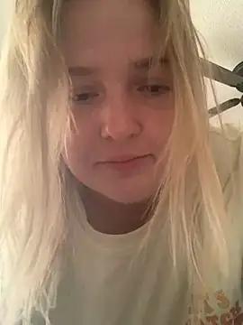 Snapshot of cammy2 chatting on February 26, 6:00 pm cammy2 online show from February 26, 6:00 pm