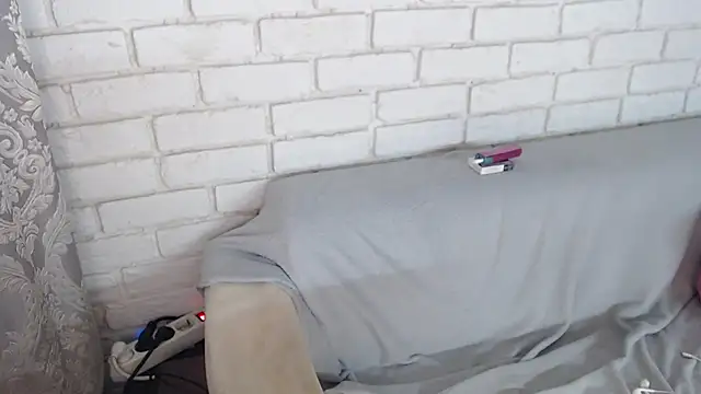 Crazyy girl  online show from November 9, 2:26 pm